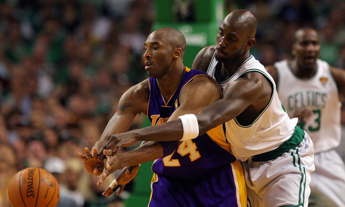 Kobe Bryant Was Glad That Kevin Garnett Went to the NBA From High School Before Him: ‘It Takes a Little Bit of the Pressure off Me’