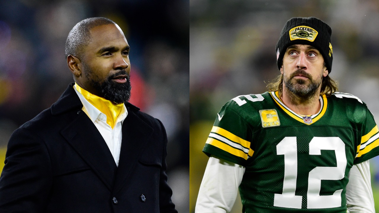 Charles Woodson attends Packers game; Aaron Rodgers leaves field after game against the Seahawks
