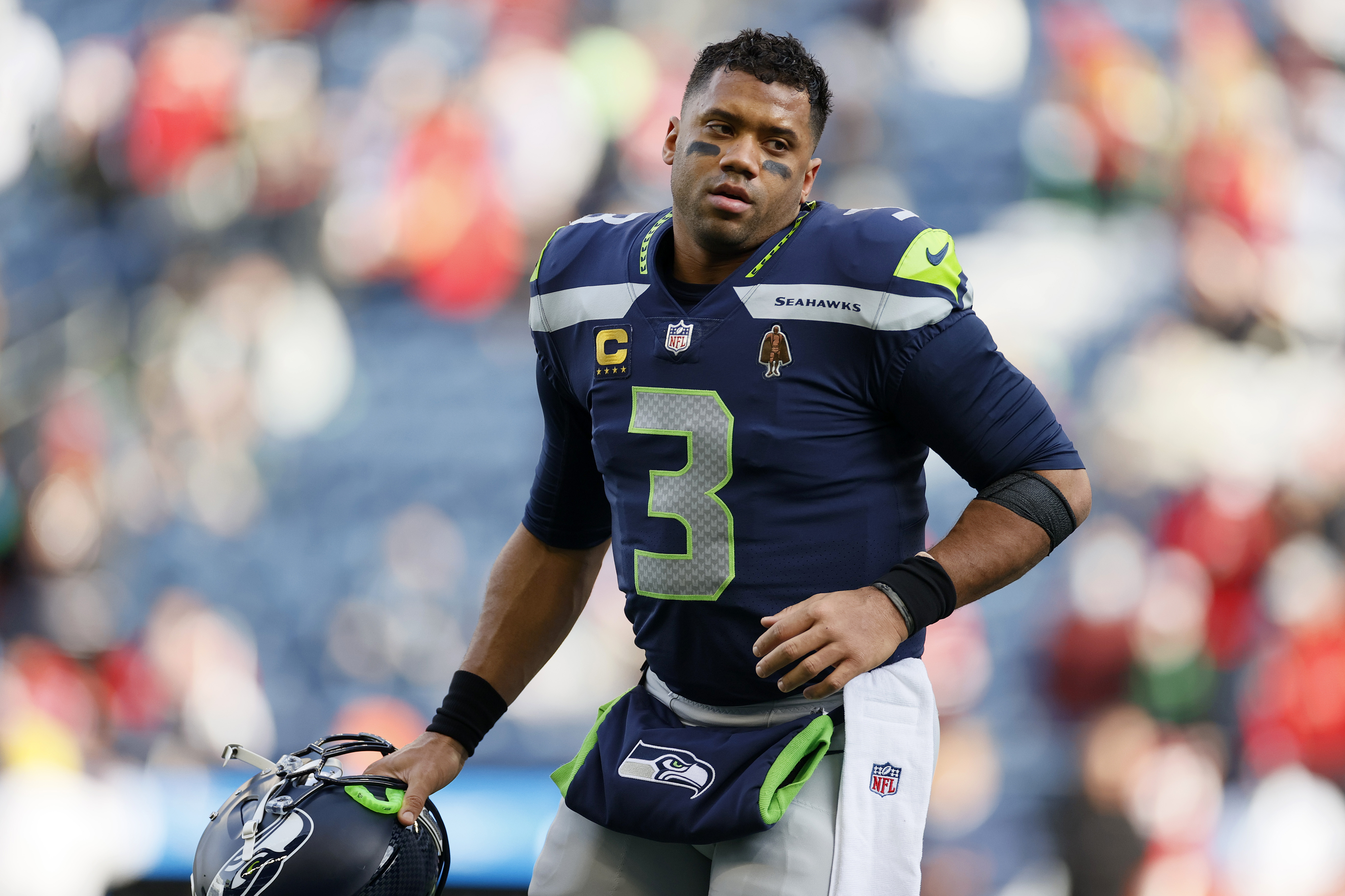 Seahawks QB Russell Wilson pops up in Broncos trade rumors.