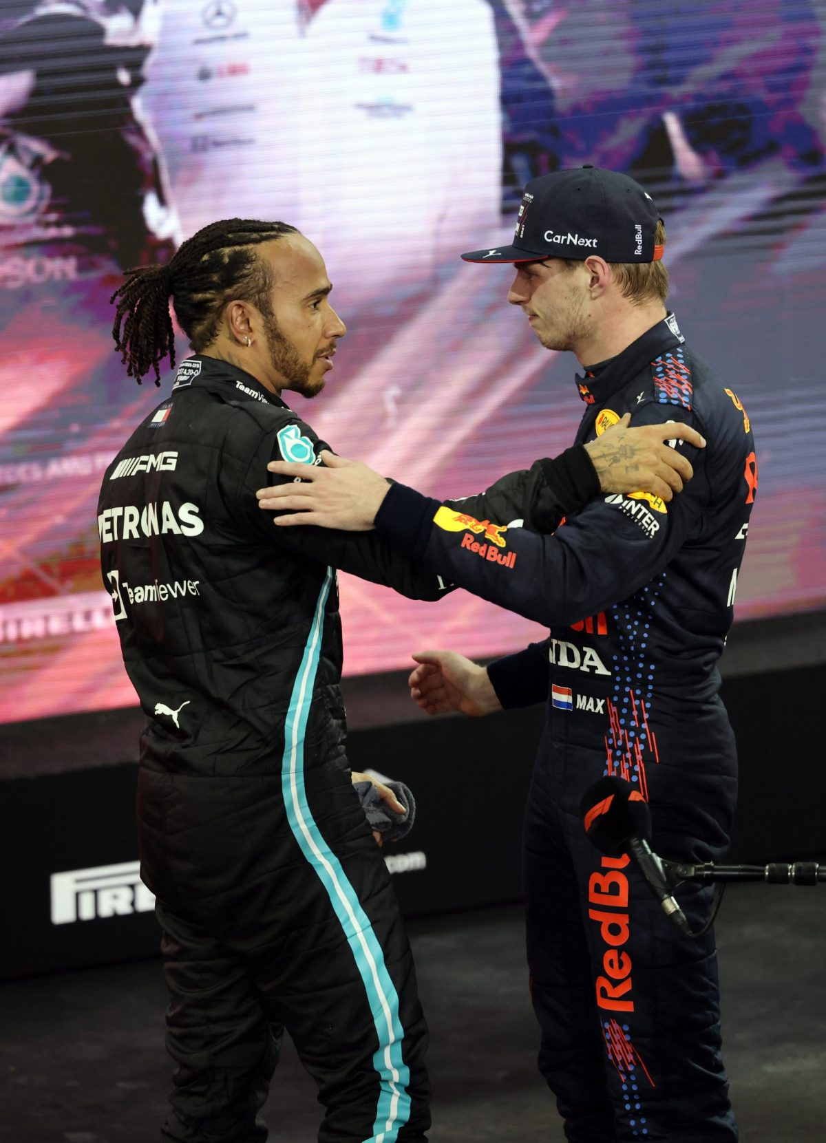 Red Bull Believe Lewis Hamilton’s New Teammate Will Help Max Verstappen Win the Championship in 2022
