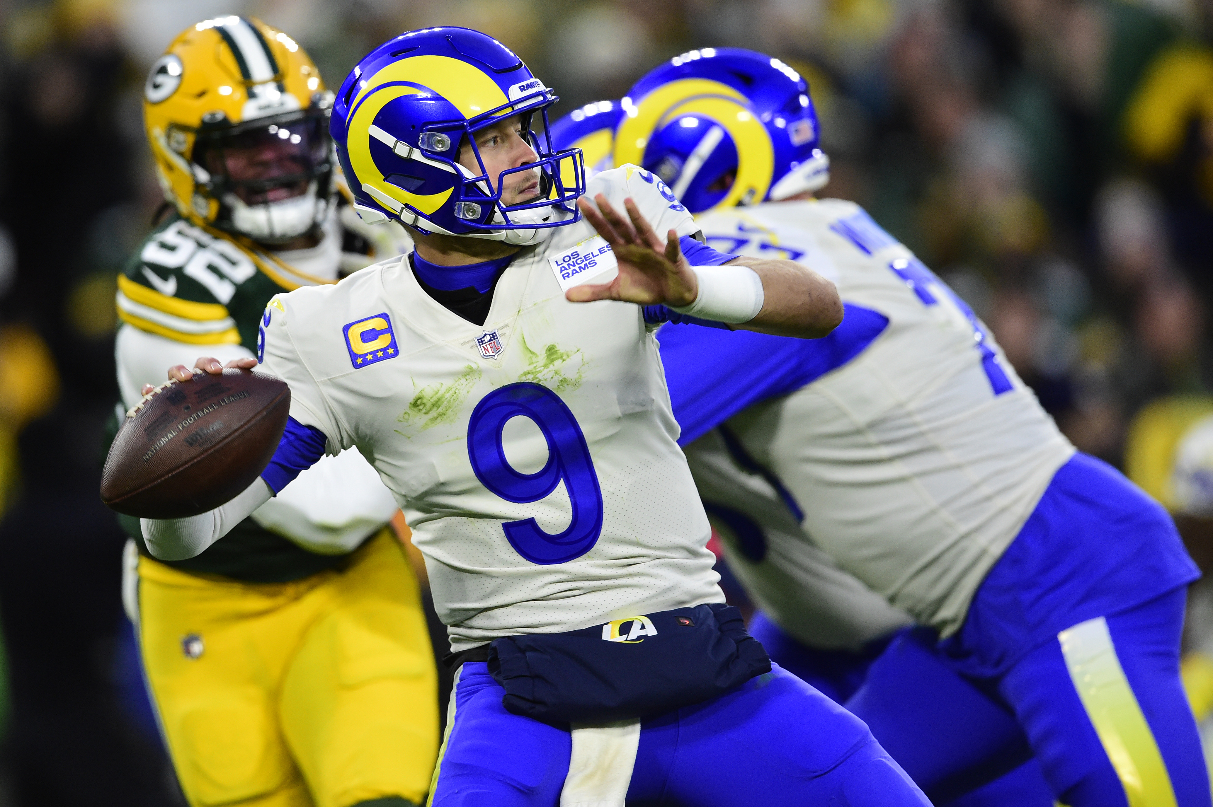 Matthew Stafford leads the Rams against the Cardinals