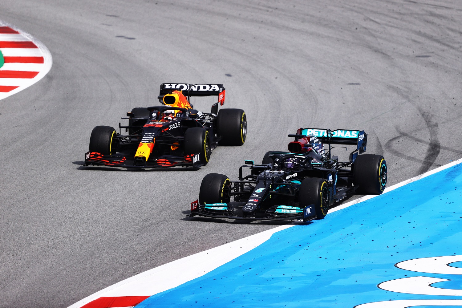 Lewis Hamilton, right, leads Max Verstappen during the Formula 1 Grand Prix of Spain at Circuit de Barcelona-Catalunya on May 9, 2021. | Bryn Lennon/Getty Images