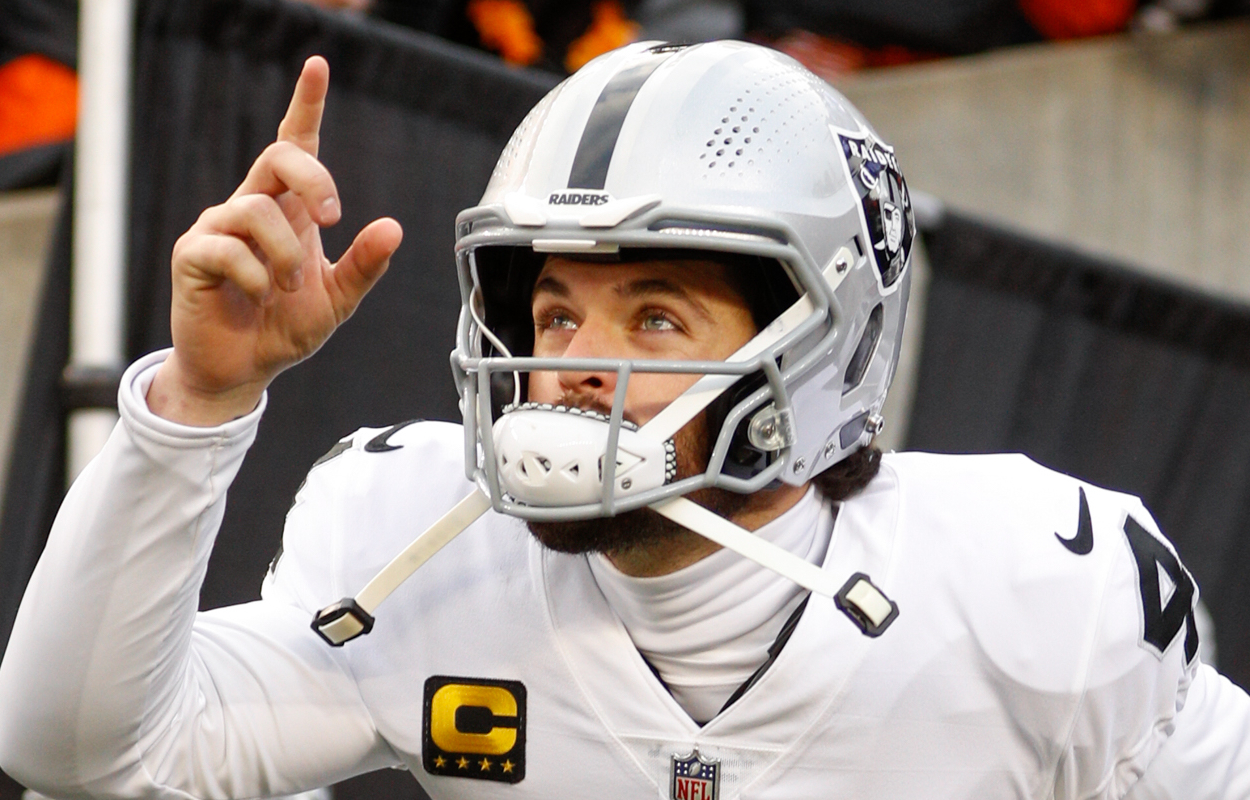 Las Vegas Raiders quarterback Derek Carr makes perfect sense for the New York Giants.