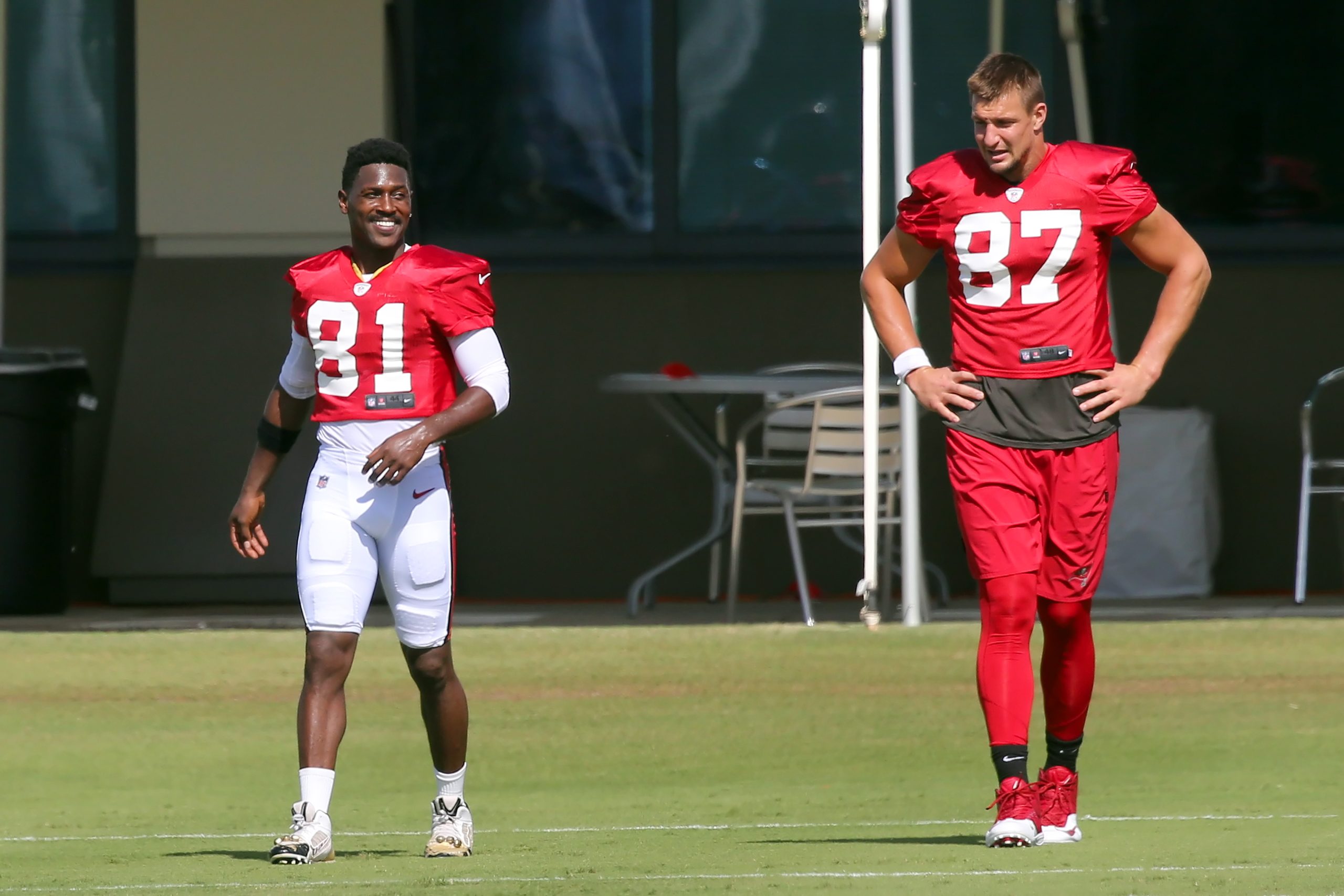 Antonio Brown (81) and Rob Gronkowski (87) of the Bucs during the Tampa Bay Buccaneers warm-up period before the start of practice.