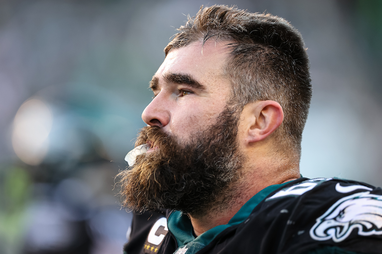 The Eagles Sent All-Pro Center Jason Kelce 'Two Kegs of Beer' to Convince  Him to Return in 2022