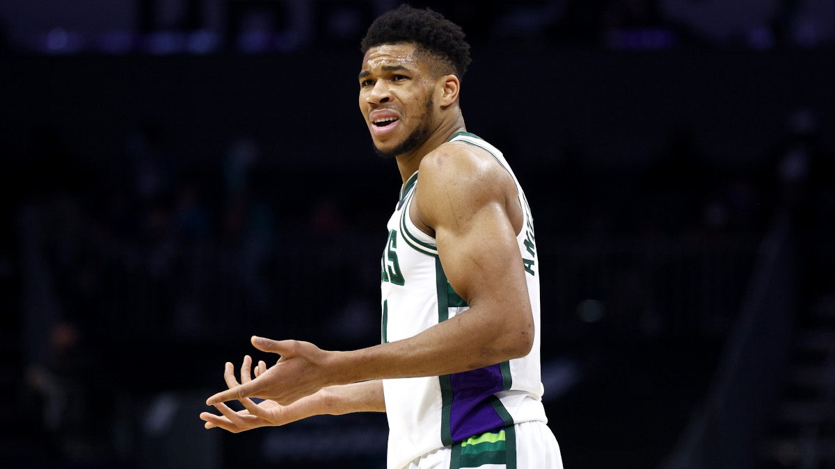 Can the Milwaukee Bucks get any help for Giannis Antetokounmpo before the NBA trade deadline?