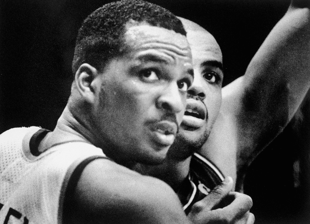 Charles Oakley Destroys Charles Barkley in New Book: 'You Act Up, You Go  Stand in the Corner With One Leg in the Air'