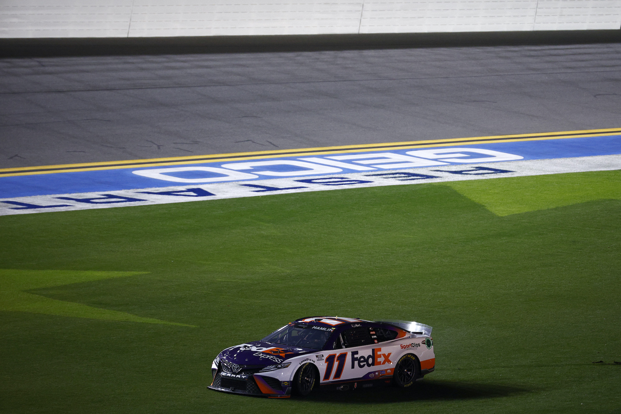 Denny Hamlin spins