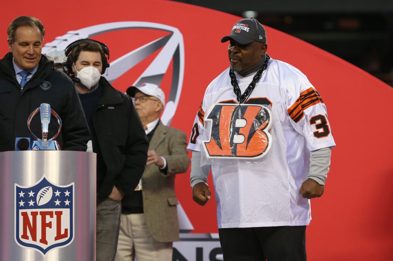 Former Cincinnati Bengals running back Ickey Woods (30) on the stage after the AFC Championship game between the Cincinnati Bengals and Kansas City Chiefs.