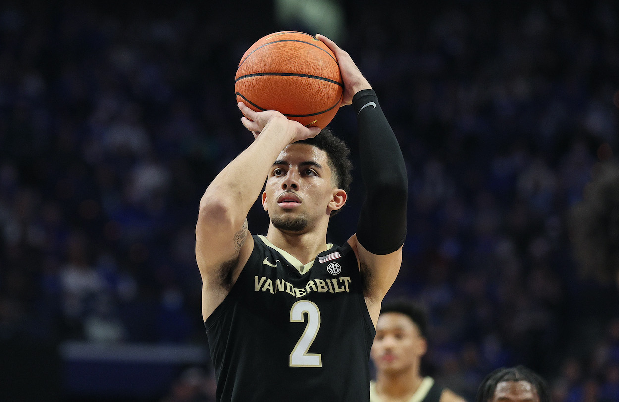 Scotty Pippen Jr. shoots a free throw against Kentucky.