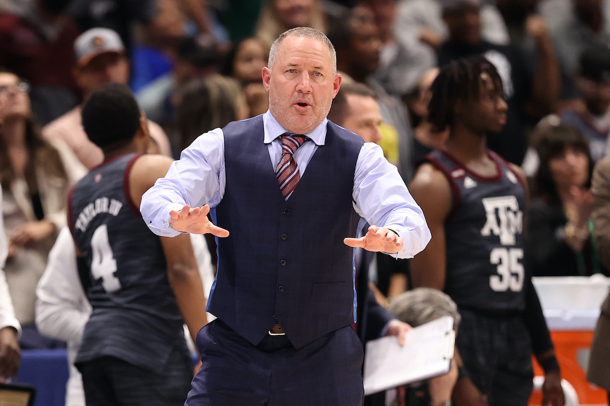 Buzz Williams reacts against Arkansas.