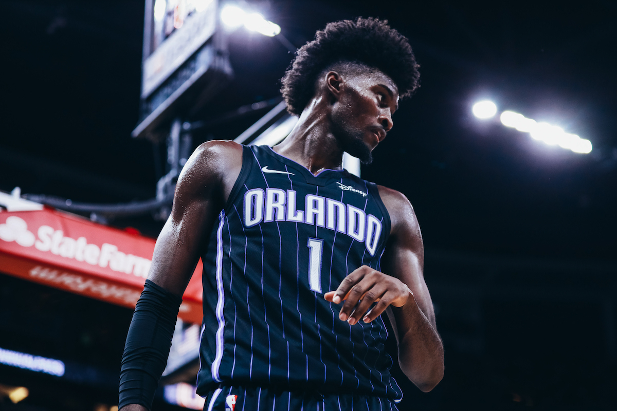 Jonathan Isaac stands under the basket