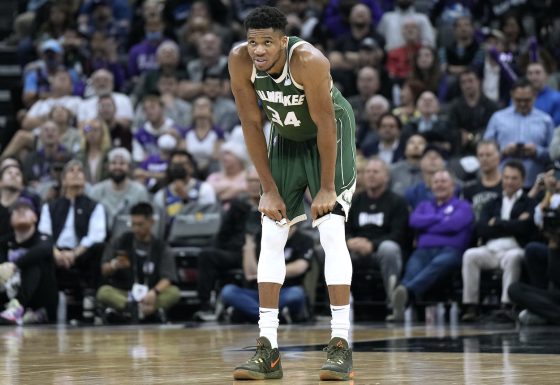 Giannis Antetokounmpo looks on against the Kings.