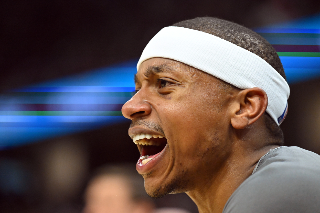 Isaiah Thomas of the Charlotte Hornets yells to his teammates during the fourth quarter.