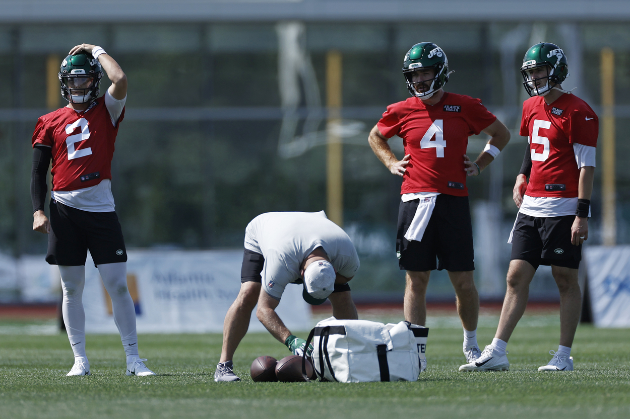 New York Jets quarterbacks in 2021.