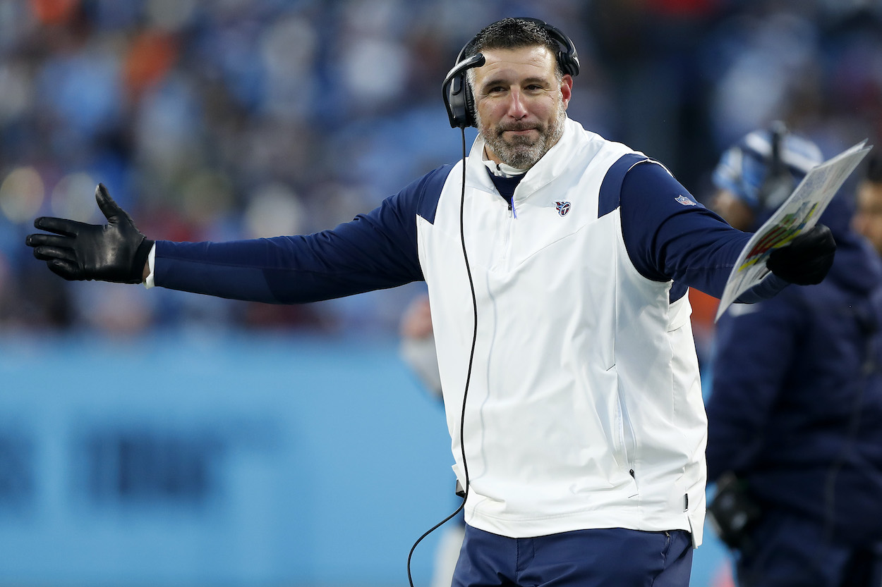 Head coach Mike Vrabel of the Tennessee Titans reacts to a play in the second quarter against the Cincinnati Bengals.