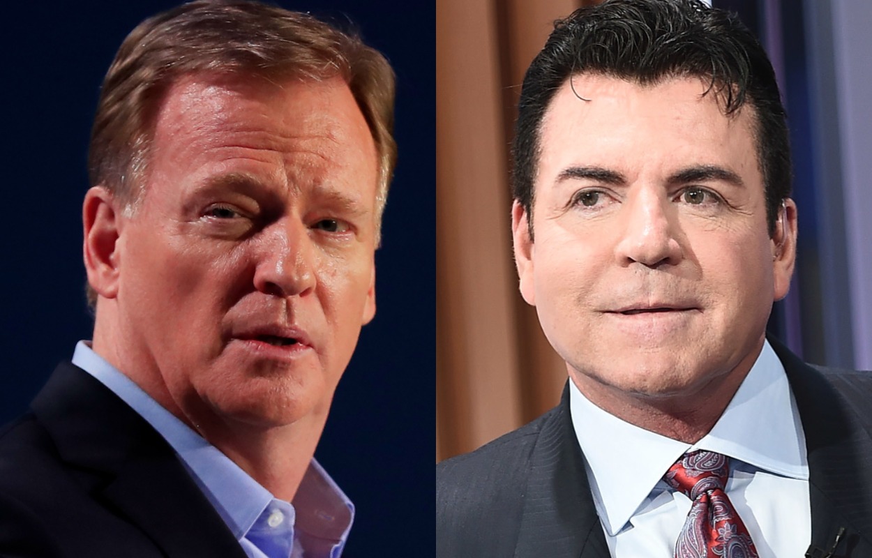NFL Commissioner Roger Goodell (L) and Papa John's founder John Schnatter.