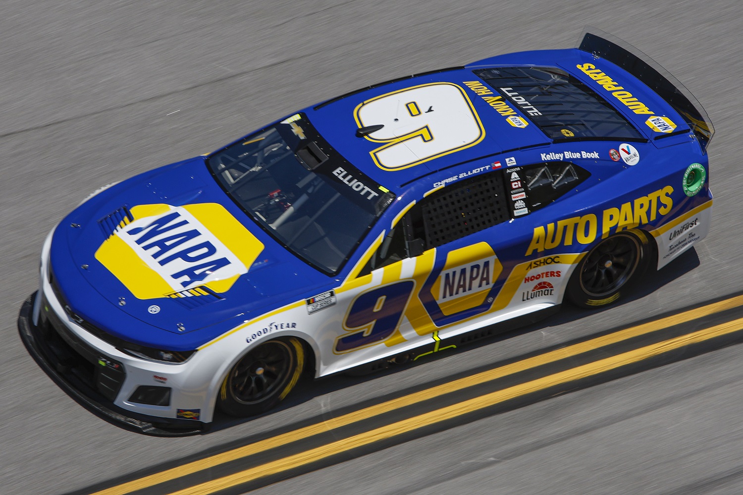 Chase Elliott during qualifying for the NASCAR Cup Series GEICO 500 at Talladega Superspeedway on April 23, 2022.