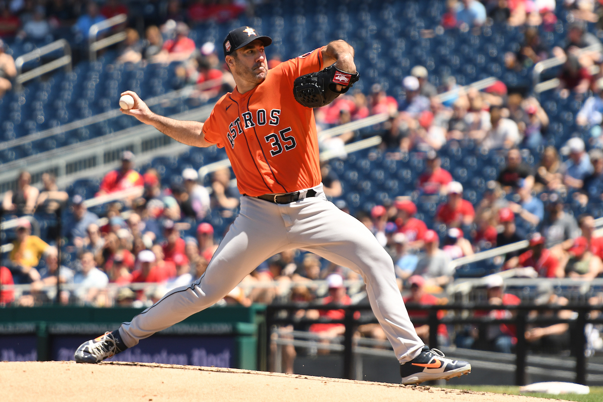 Justin Verlander of the Houston Astros throws a pitch