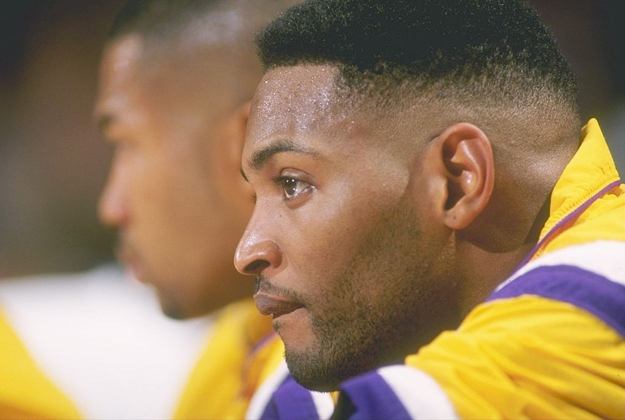 Robert Horry looks on from the LA Lakers' bench.