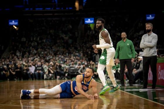 Stephen Curry looks on against the Celtics.
