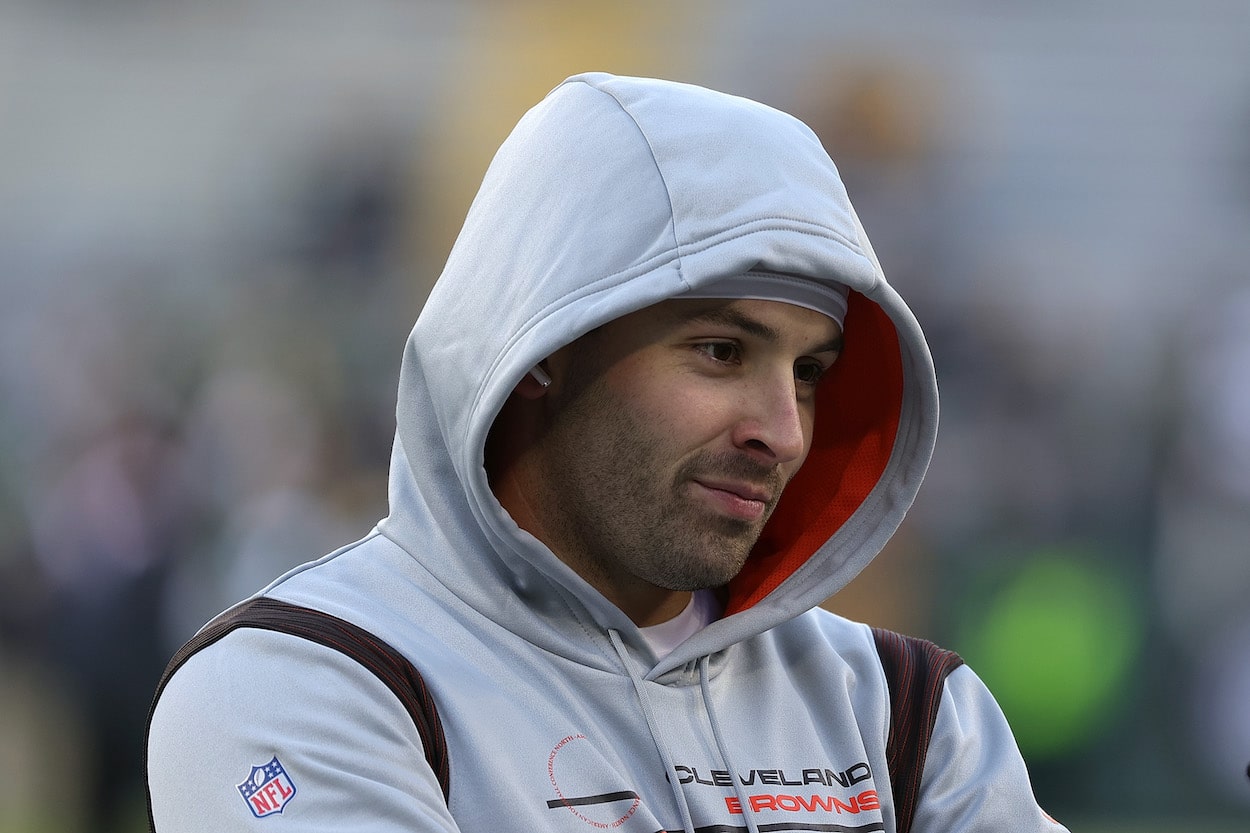 Baker Mayfield warms up before a game.