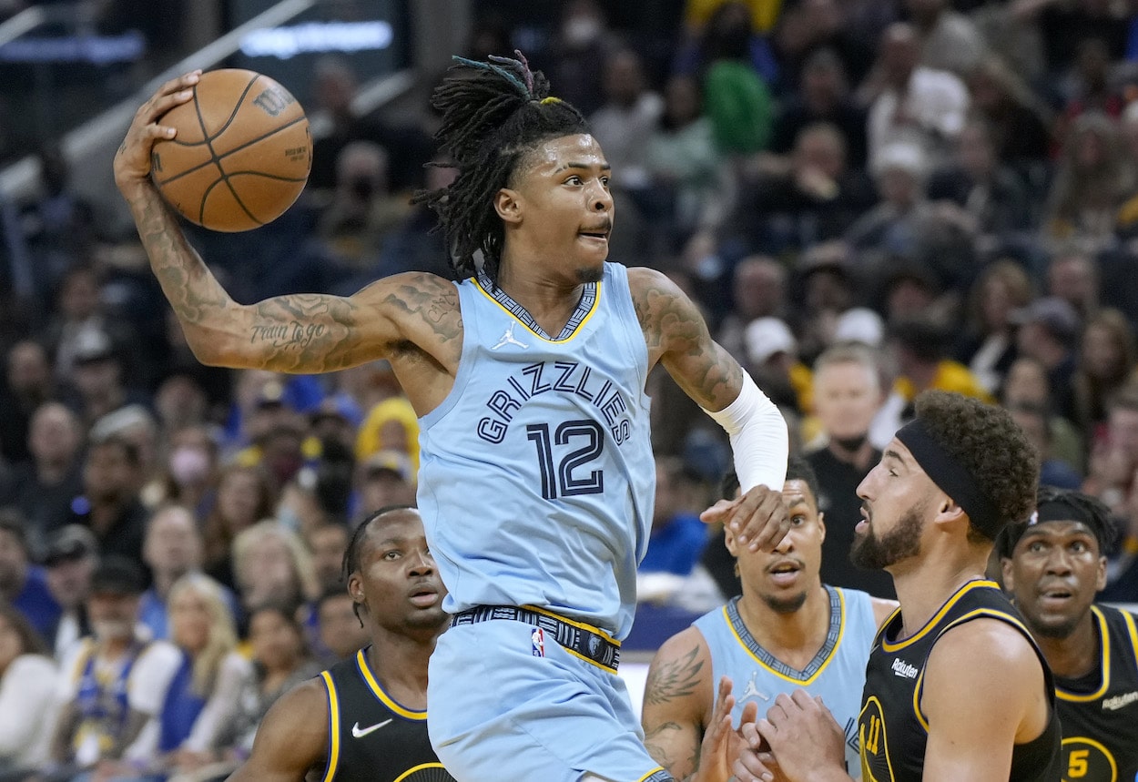 Ja Morant drives against the Warriors.