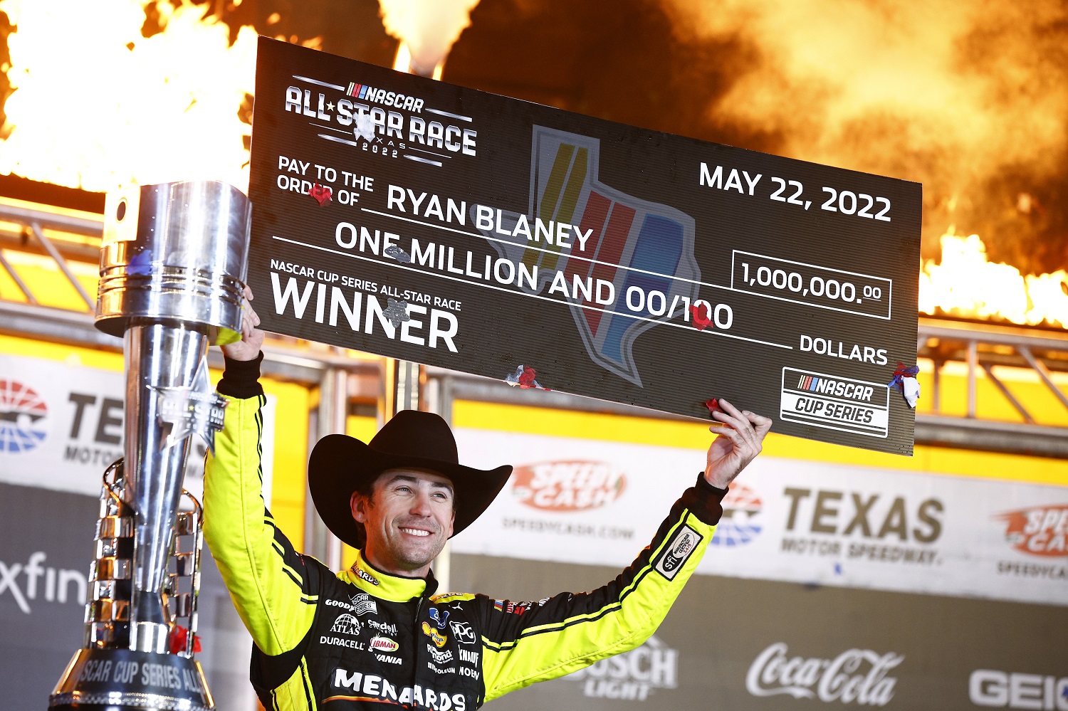 Ryan Blaney in Victory lLne after winning the NASCAR Cup Series All-Star Race at Texas Motor Speedway on May 22, 2022.