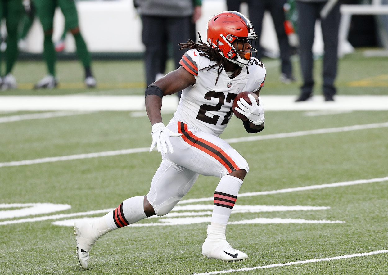 Kareem Hunt Trade Request: Ranking the 3 Best Landing Spots for the Browns RB