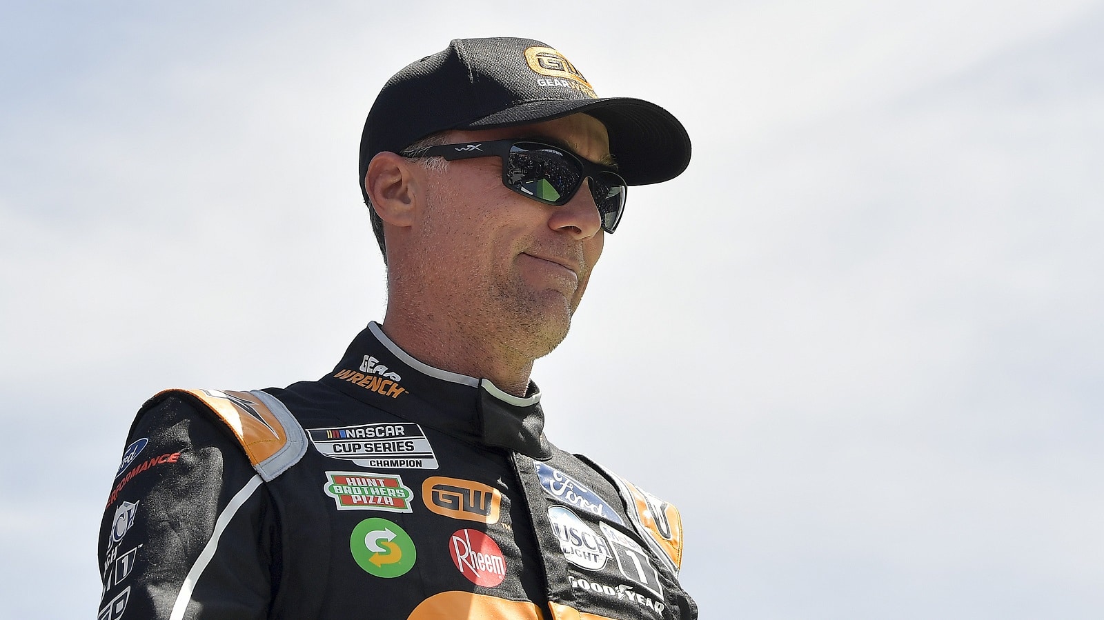 Kevin Harvick during driver intros prior to the NASCAR Cup Series Echopark Automotive Grand Prix at Circuit of The Americas on March 27, 2022.