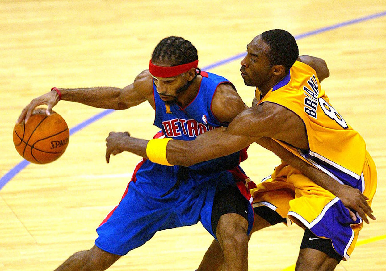 Rip Hamilton (L) and Kobe Bryant (R) face off during the 2004 NBA Finals.