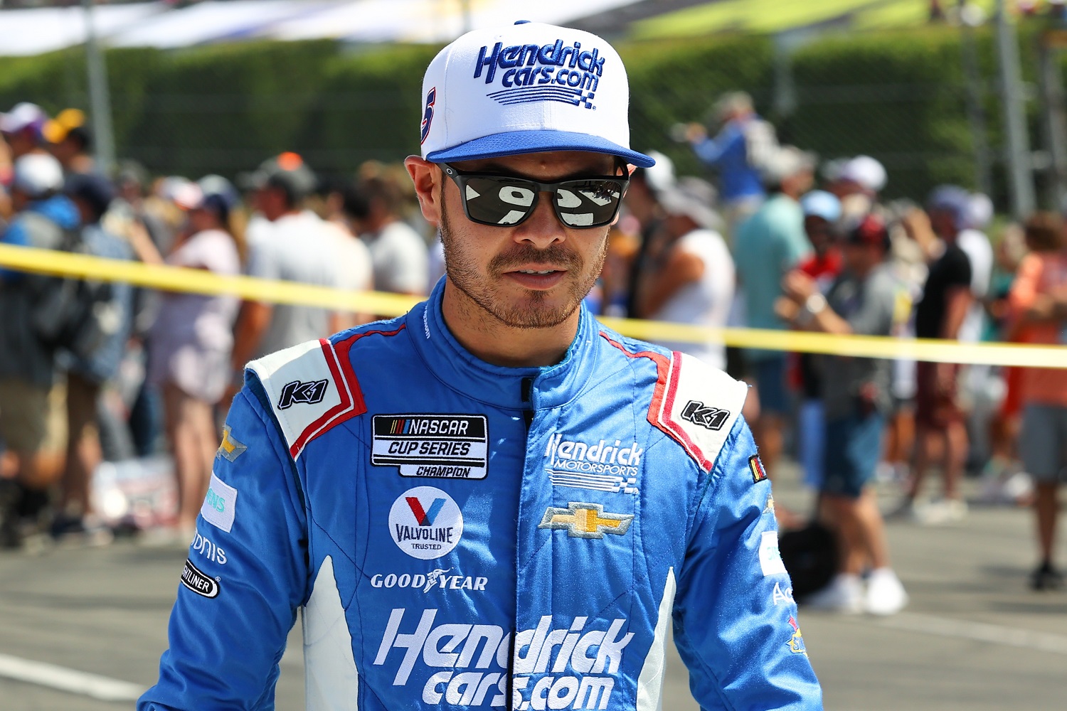 Kyle Larson during driver introductions prior to the NASCAR Cup Series M&M's  Fan Appreciation 400 on July 24, 2022, at Pocono Raceway. | Rich Graessle/Icon Sportswire via Getty Images