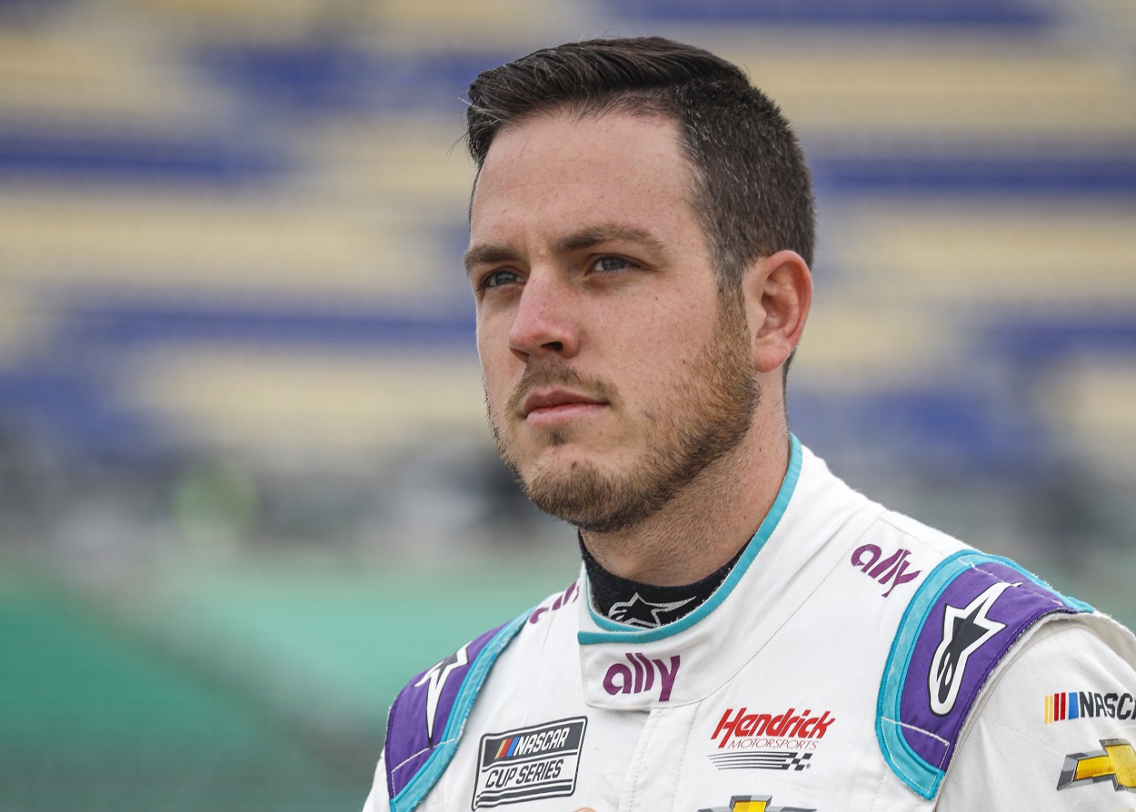 Alex Bowman at practice for the 2022 NASCAR Cup Series Hollywood Casino 400