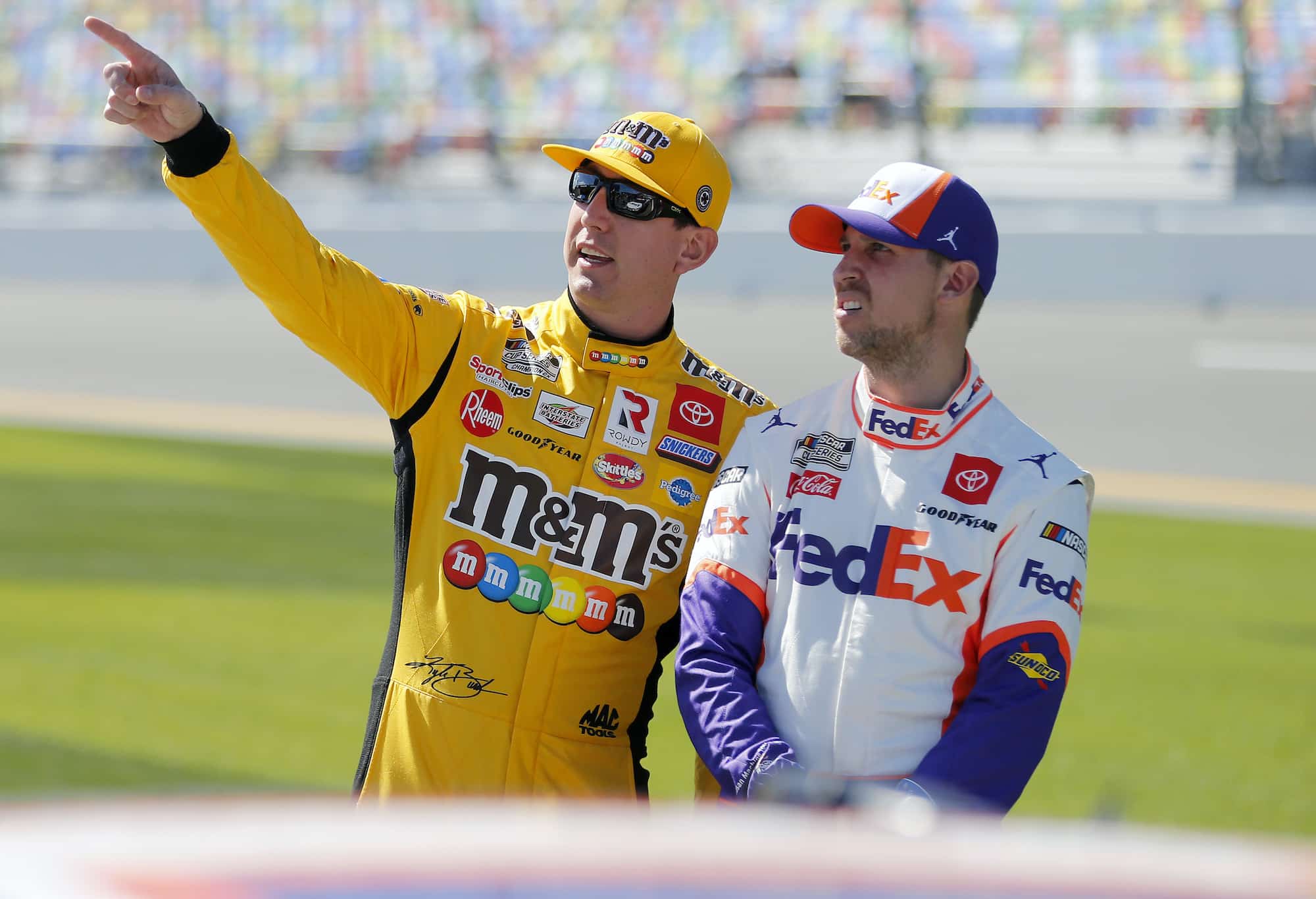 Denny Hamlin and Kyle Busch in qualifying at Daytona