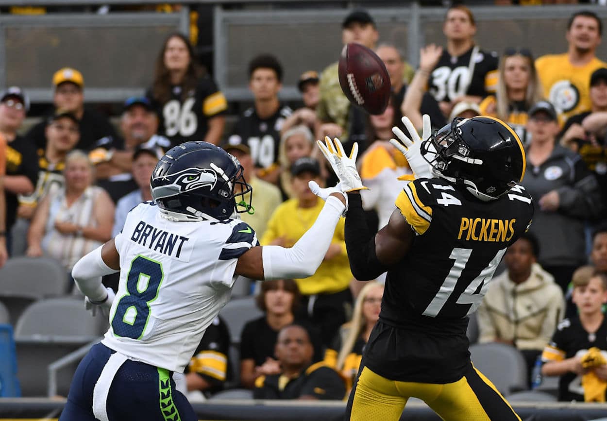 Pittsburgh Steelers receiver George Pickens pulls in a pass.