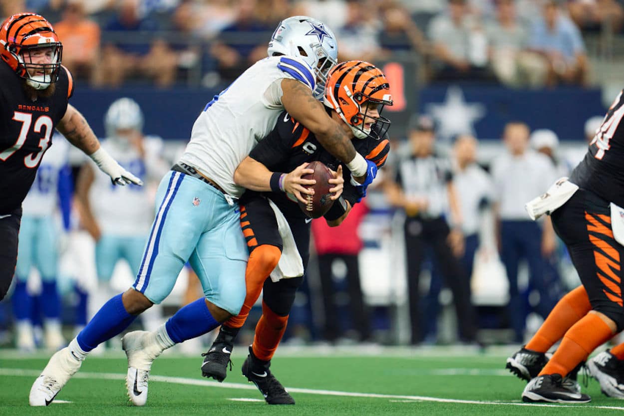 Micah Parsons sacks Bengals quarterback Joe Burrow.