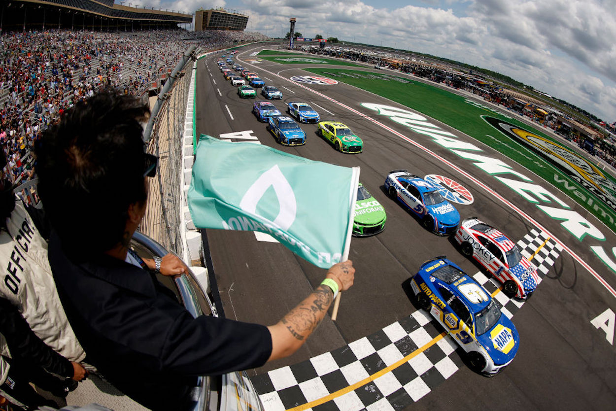 The start of the 2022 Quaker State 400 at Atlanta Motor Speedway.