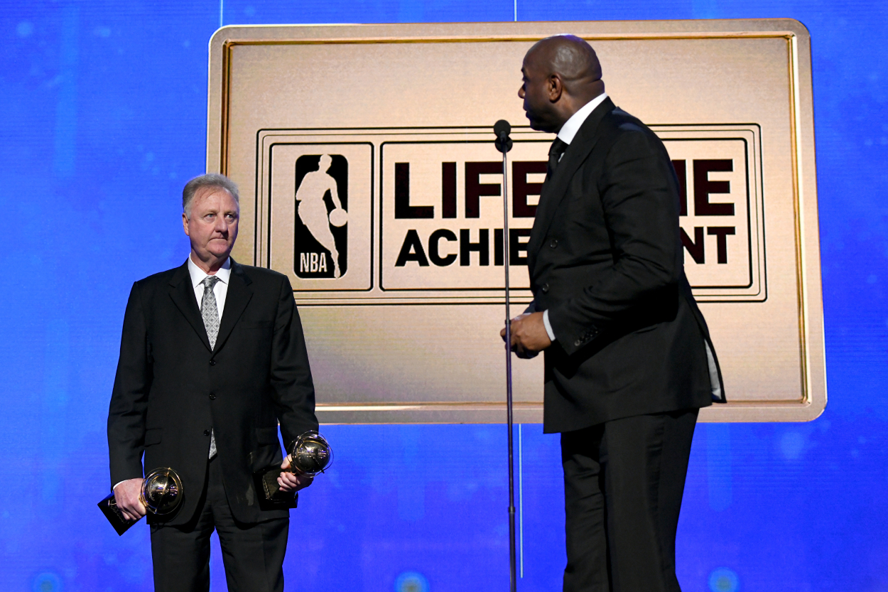 Larry Bird and Magic Johnson accept the Lifetime Achievement Awards.