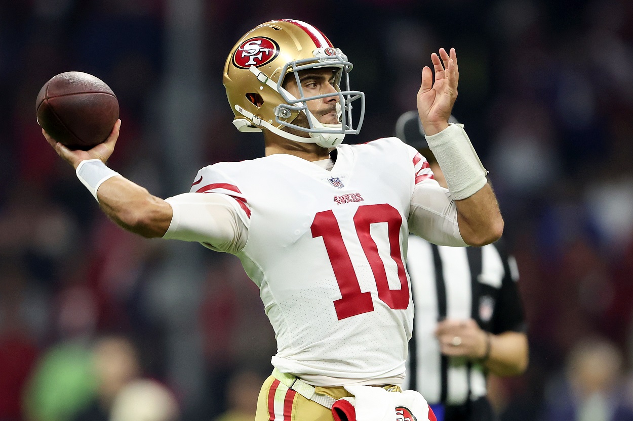 Jimmy Garoppolo during a November 2022 NFL matchup between the 49ers and Cardinals