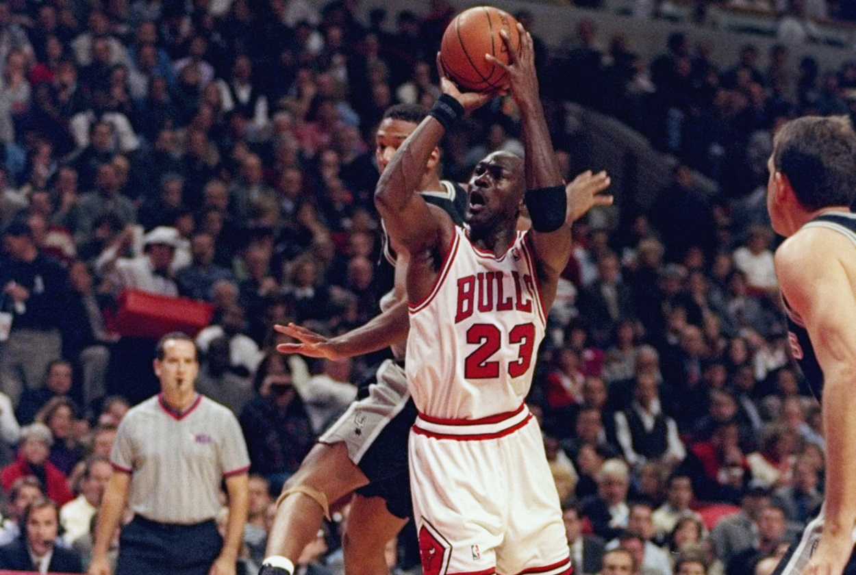 Michael Jordan during a Bulls-Spurs matchup on November 3, 1997