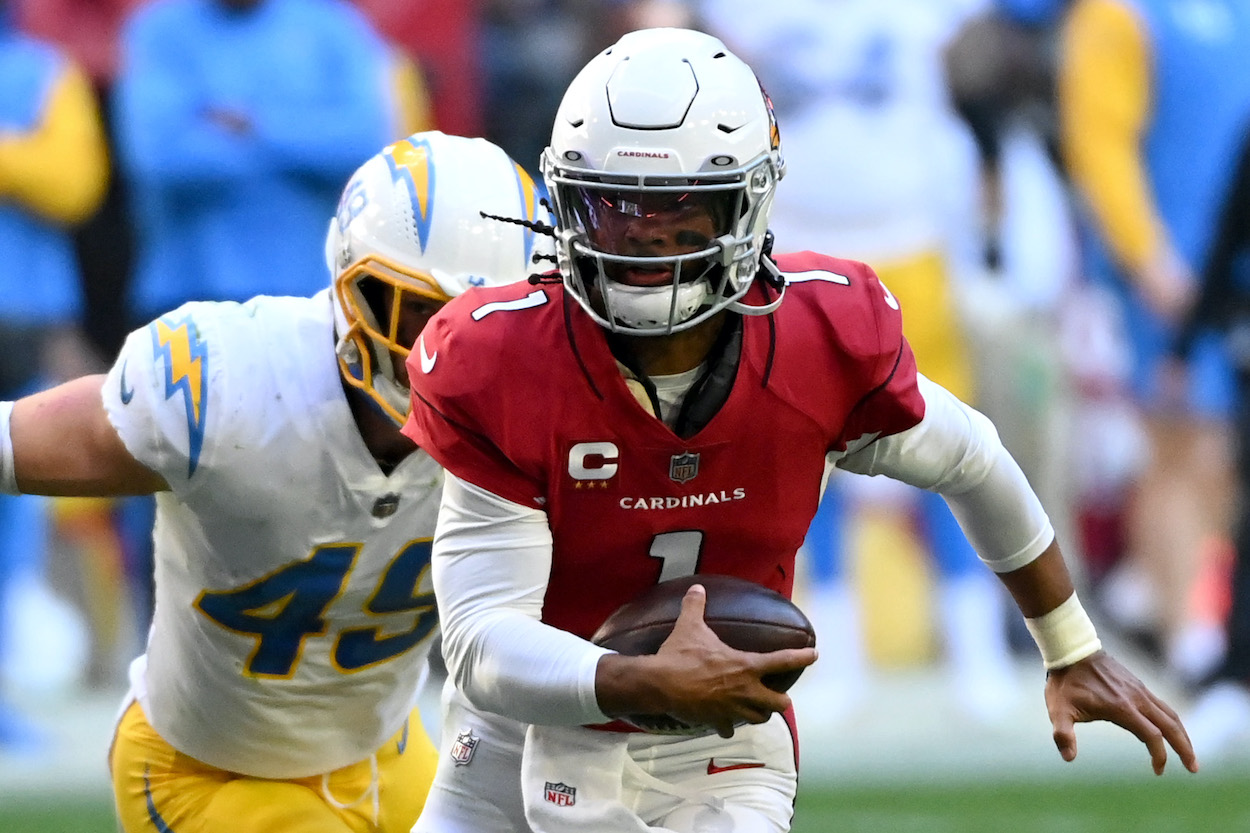 Kyler Murray runs against the Chargers.
