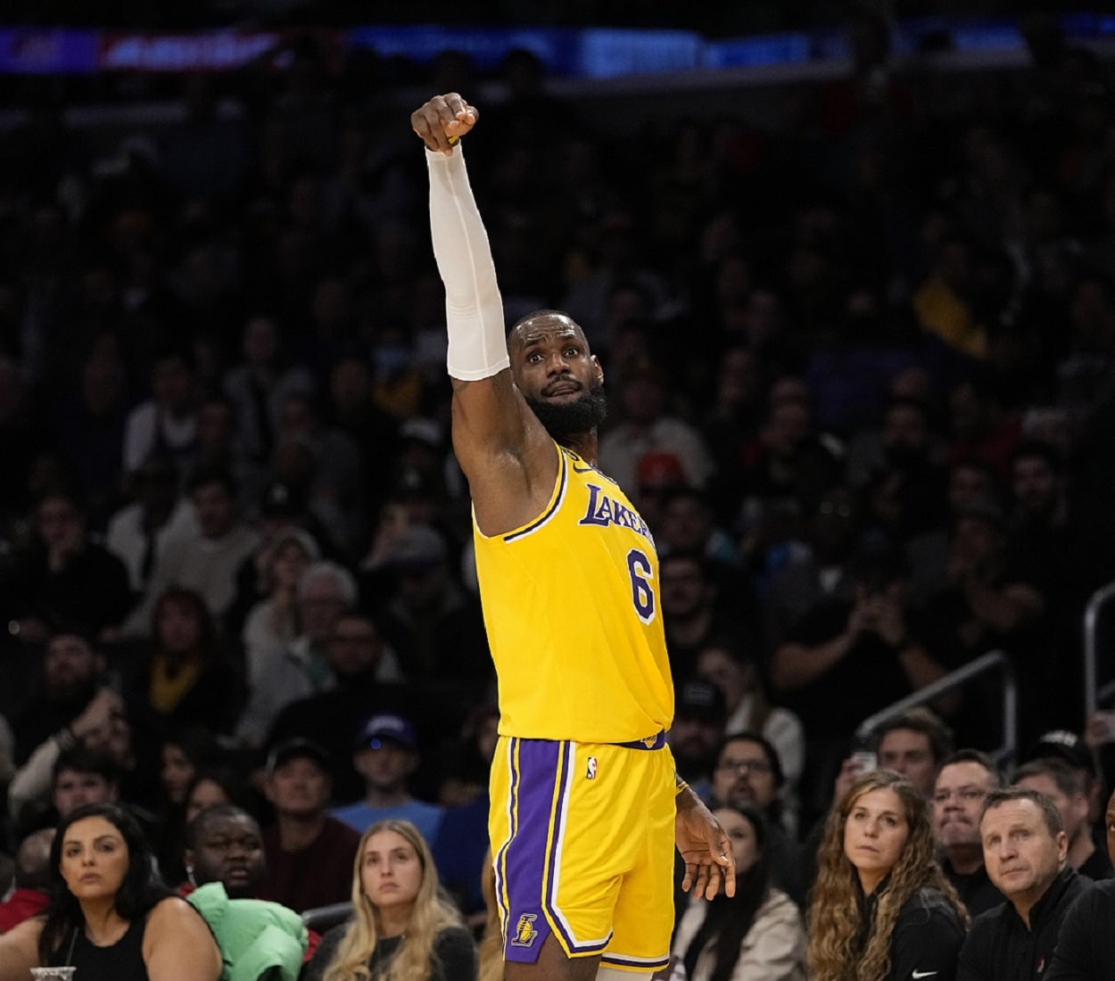 LeBron vs Kareem: Final leg of James' journey to beat Abdul-Jabbar's record  to become NBA's all-time top scorer begins, NBA News