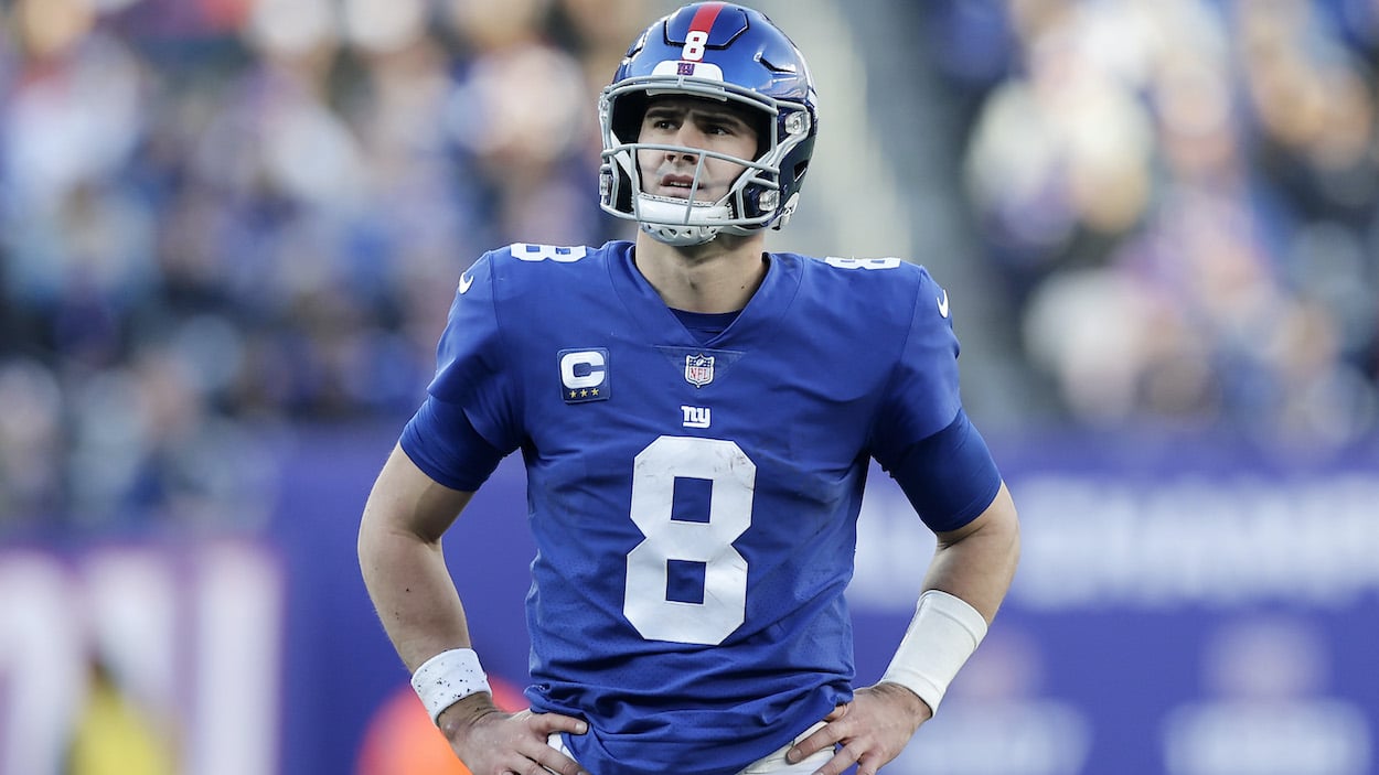 Daniel Jones Contract Giants