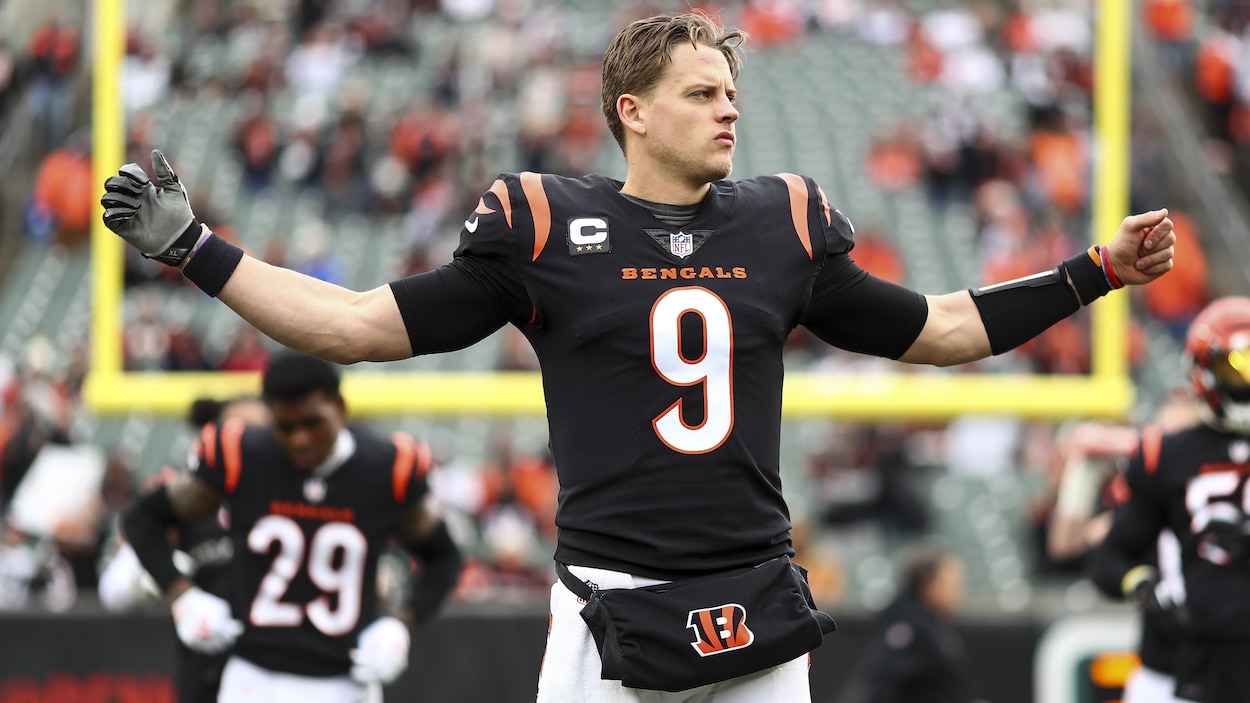 Joe Burrow Contract Bengals Could Lose Superstar QB Because Of Aaron 