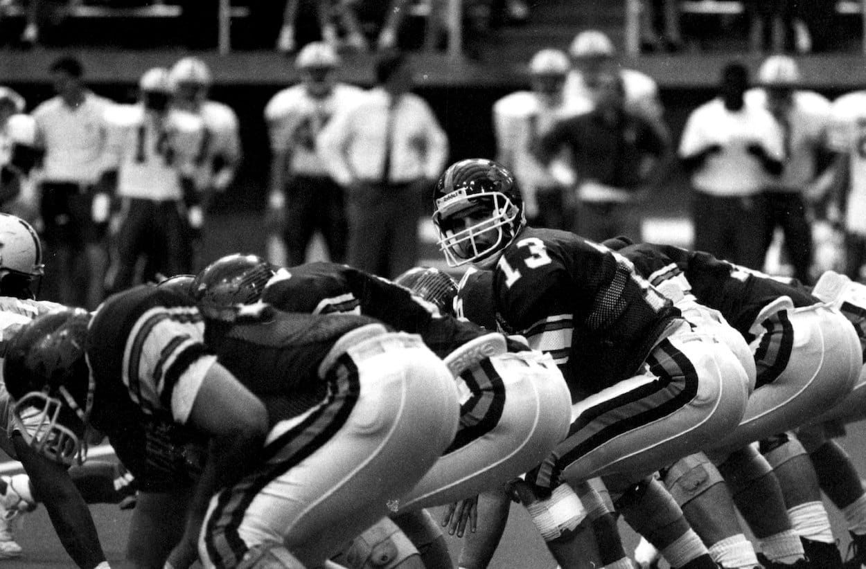 Kurt Warner takes a snap at Northern Iowa