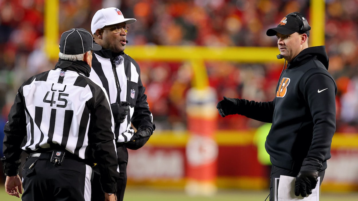 NFL referee, Kansas City Chiefs, Cincinnati Bengals, AFC Championship, 3rd down