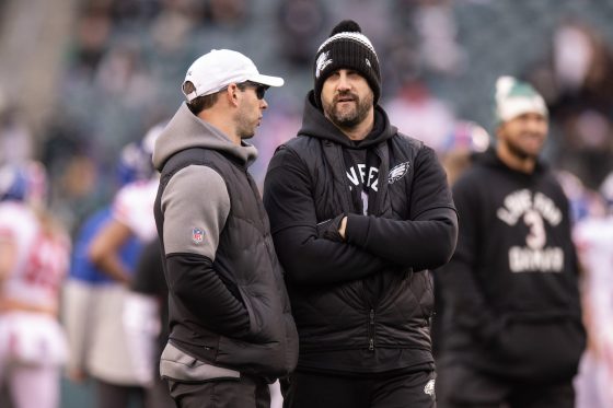 Nick Sirianni talks with Jonathan Gannon.