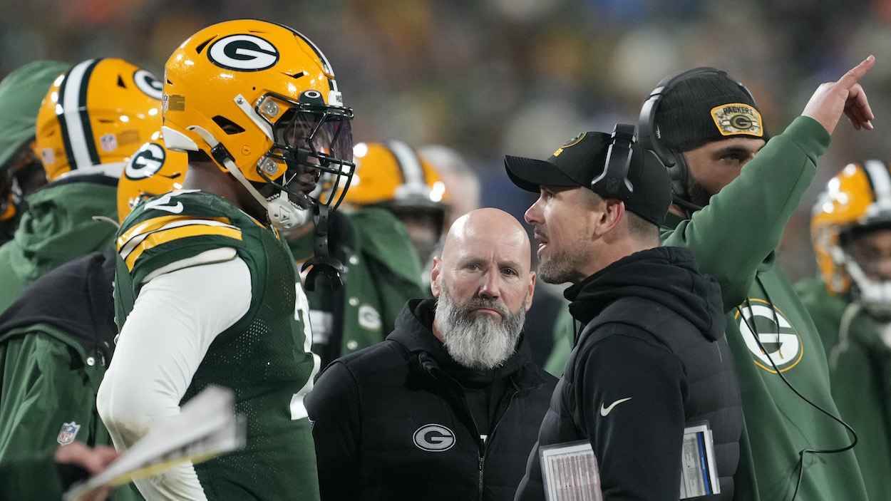 Packers Rookie Quay Walker Stupidly Costs His Team a Playoff Berth by  Becoming Only NFL Player Ejected Twice in 2022 Season