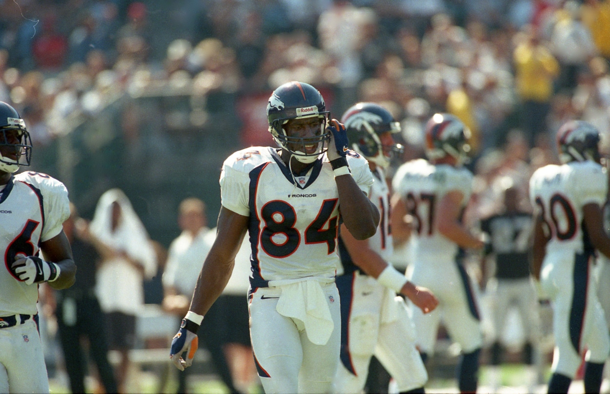 Shannon Sharpe of the Denver Broncos against the Oakland Raiders.