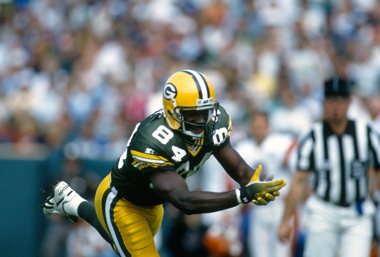 Sterling Sharpe of the Green Bay Packers in action against the Cincinnati Bengals.